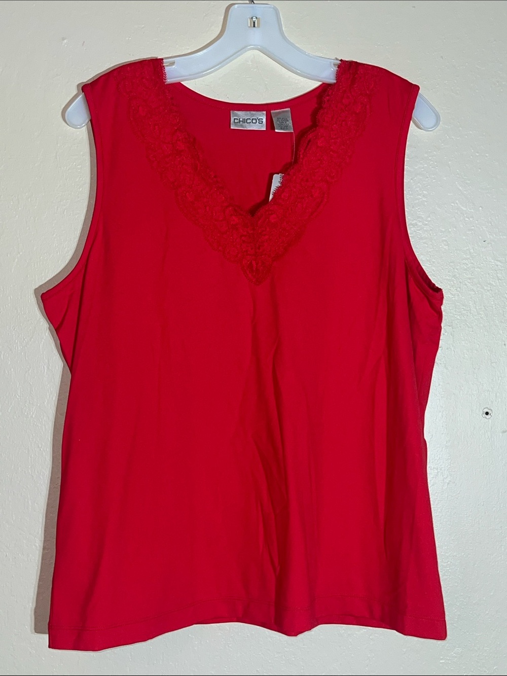 NWT Chico's Bright Red Sleeveless V-Neck Tank with Lace Trim Size 3 (XL)